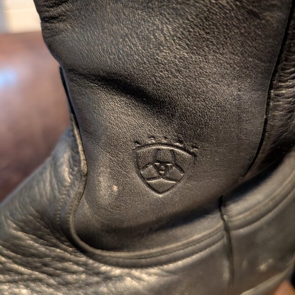 Ariat Black Leather Cowboy Boots – Western Classic, Size US 11 / UK 10 / EUR 44 - Picture 4 of 8